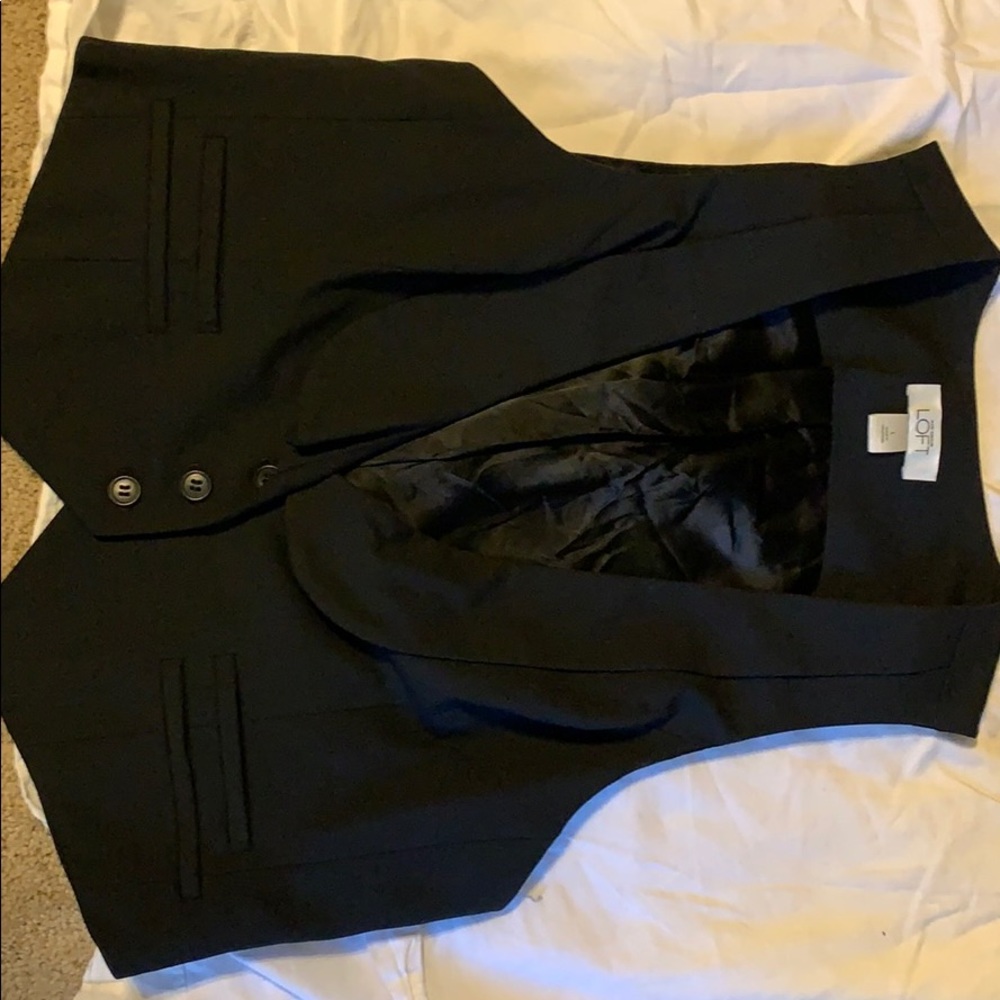 Used women’s vest
